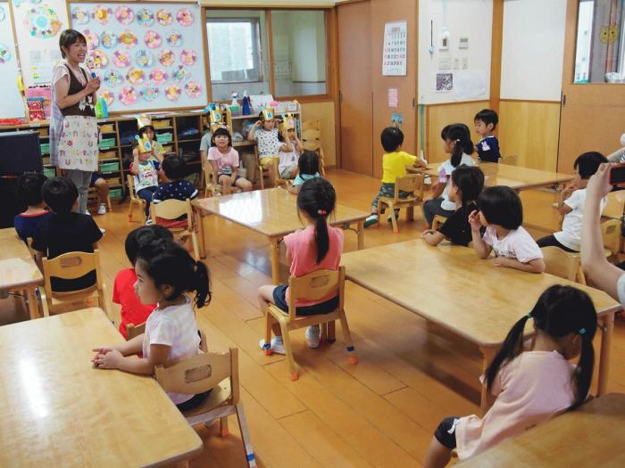 お誕生会と七夕の集いの様子その11